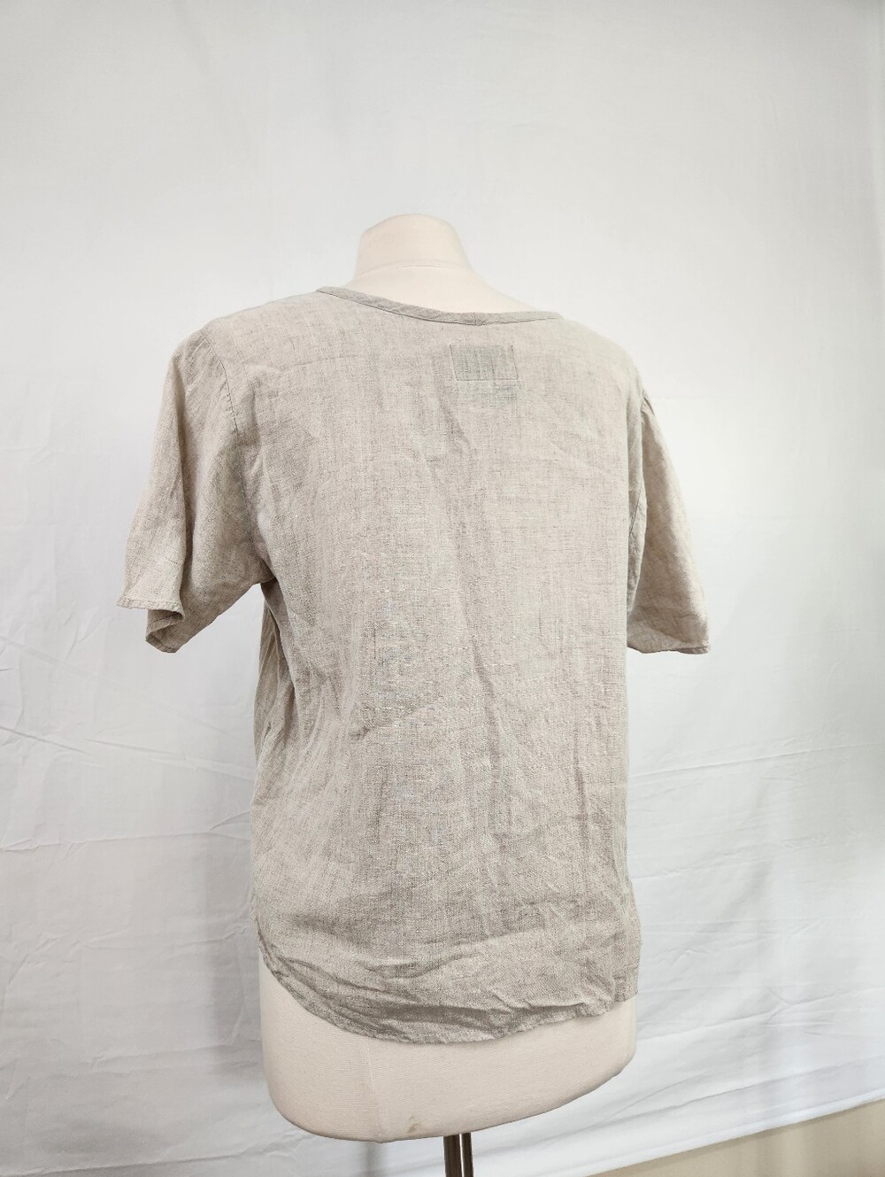 Flax 100% Linen Asymmetrical hem blouse - Picture 6 of 7